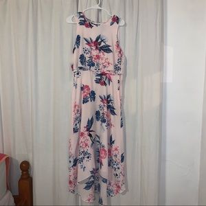 CeCe women’s dress, baby pink, perfect for the spring/ summer worn once like new